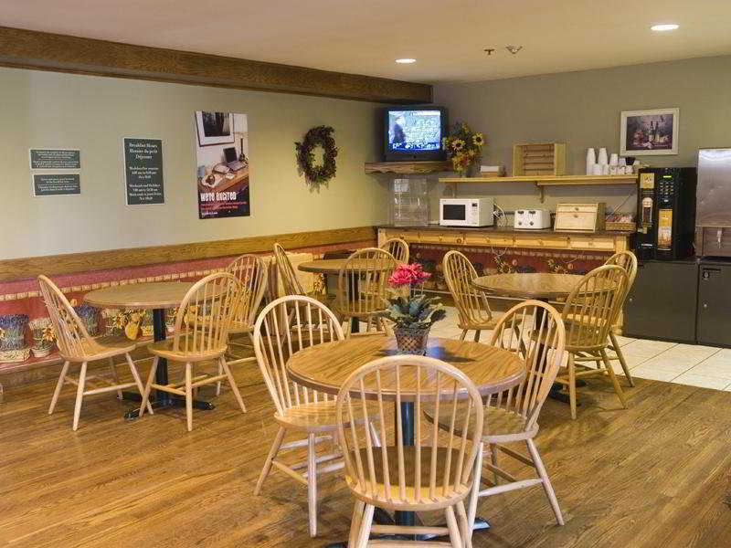 Travelodge Suites By Wyndham Moncton Restauracja zdjęcie