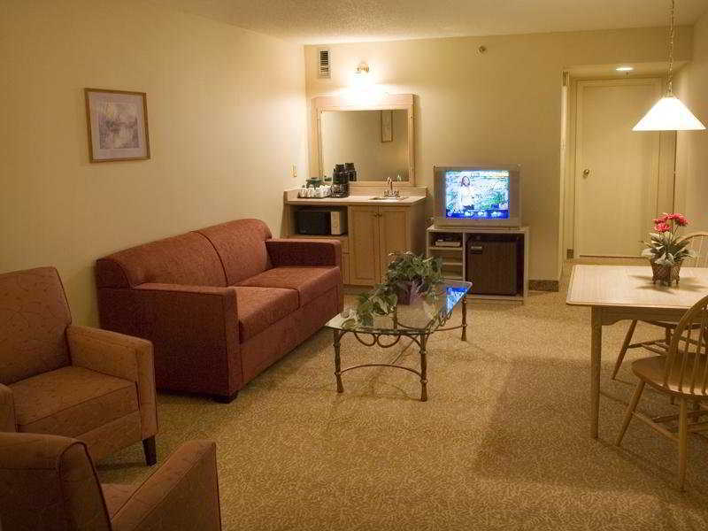 Travelodge Suites By Wyndham Moncton Zewnętrze zdjęcie